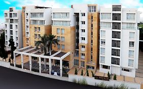 Quality Inn Patria Suites, Rajkot
